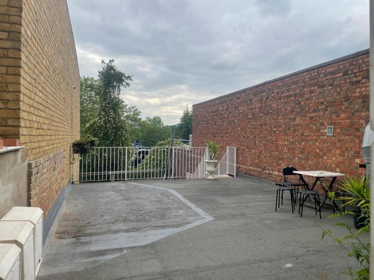Studio Flat Without Kitchen At Kentish Town Londyn Zewnętrze zdjęcie